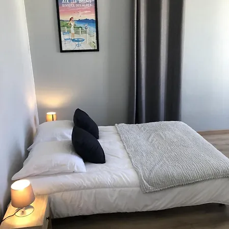25m2 Avec Parking Et Balcon Centre Апартаменты