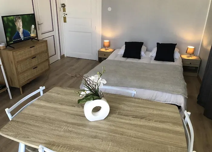 25m2 Avec Parking Et Balcon Centre Appartement *